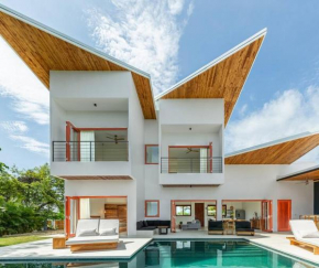 Elegant Ocean View Villa Serena